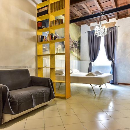 Trastevere Queen Рим Экстерьер фото