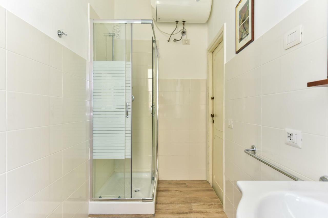 Trastevere Queen Рим Экстерьер фото