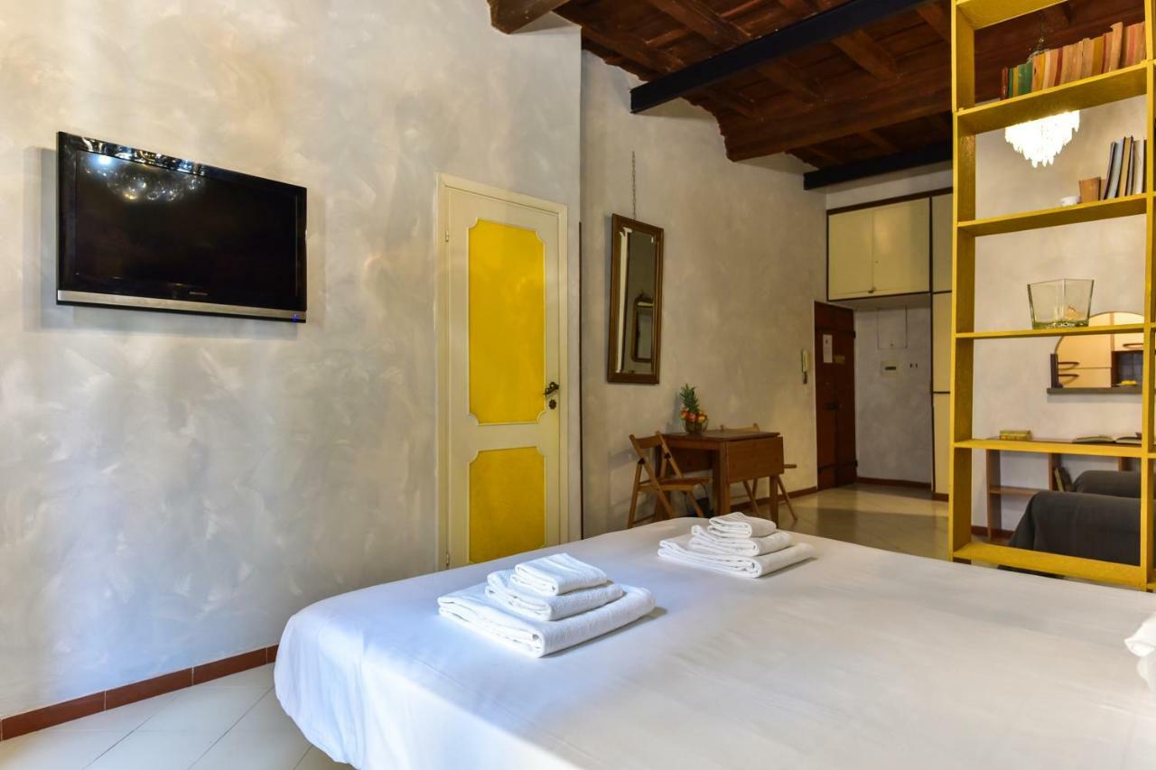 Trastevere Queen Рим Экстерьер фото